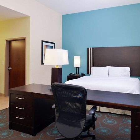 Hampton Inn Beeville Exteriör bild