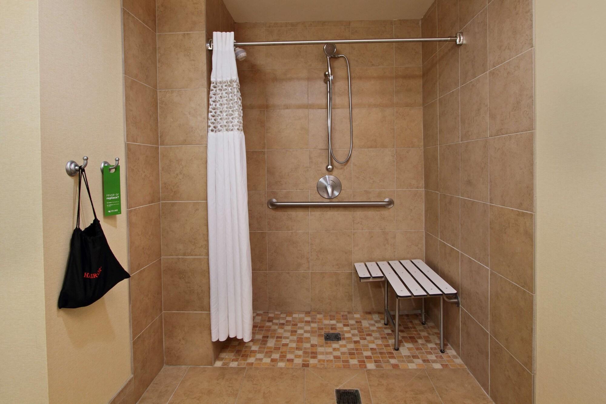 Hampton Inn Beeville Exteriör bild