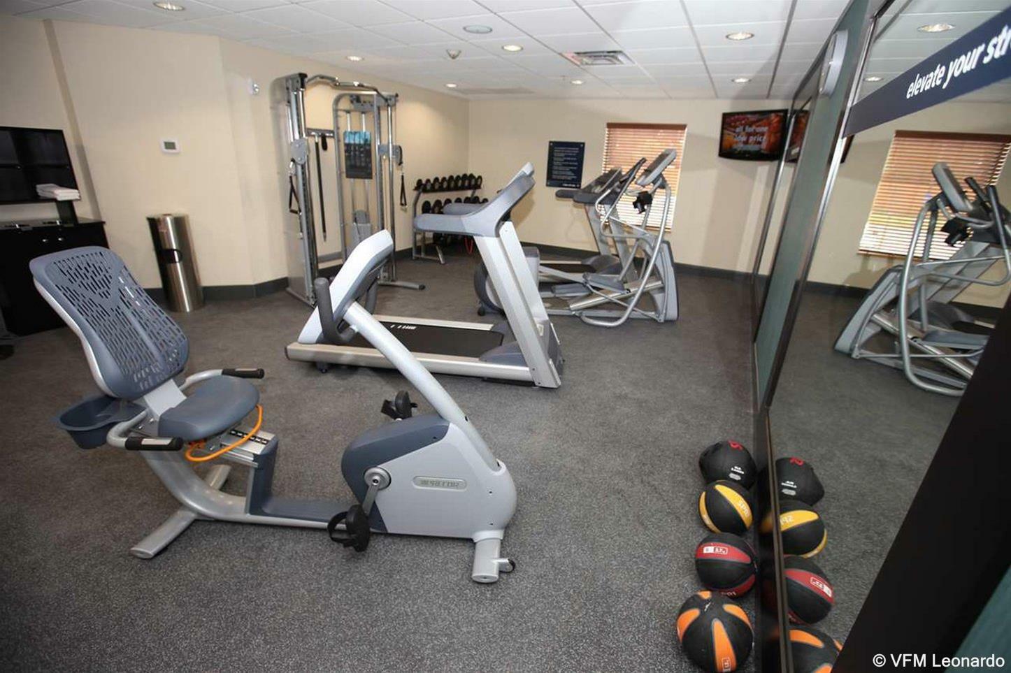 Hampton Inn Beeville Exteriör bild